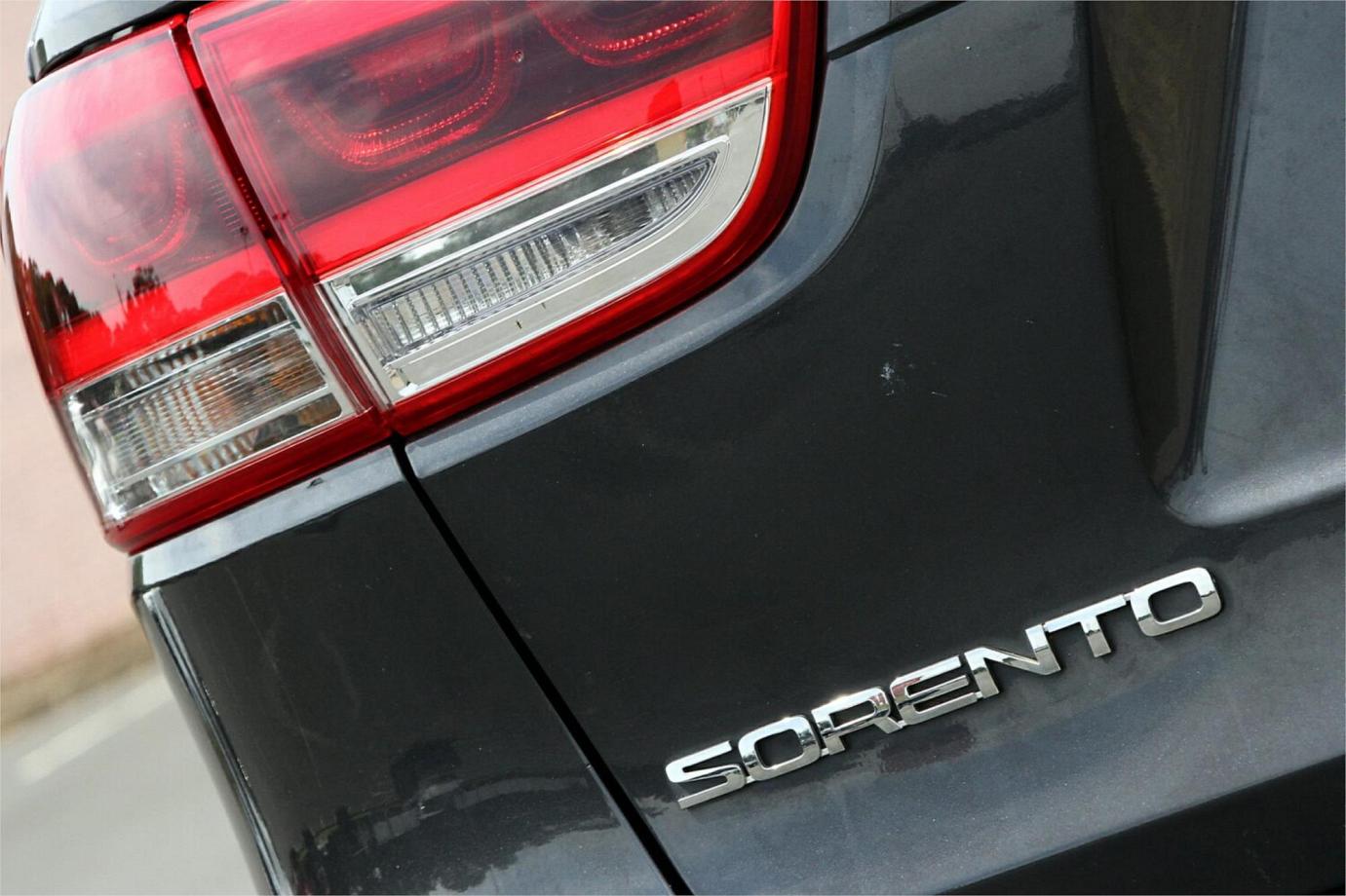 2017 Kia Sorento Sli-6