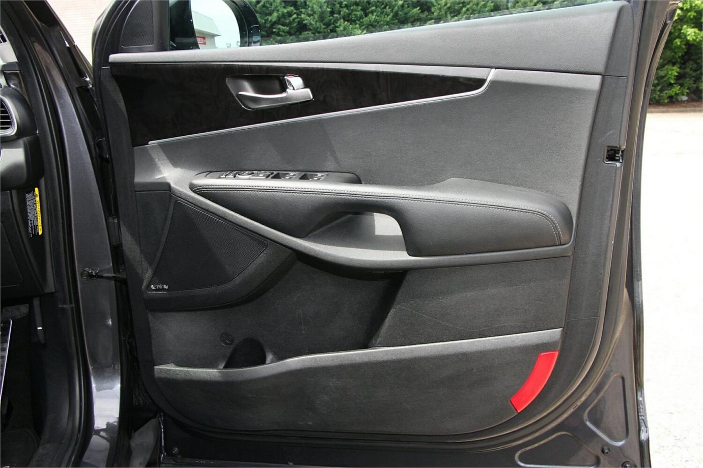 2017 Kia Sorento Sli-15