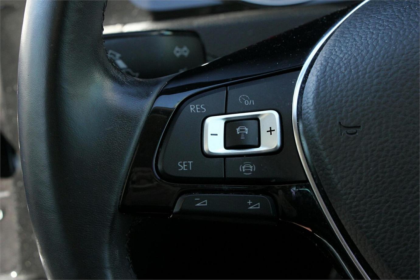 2019 Volkswagen Golf 110tsi Highline-11