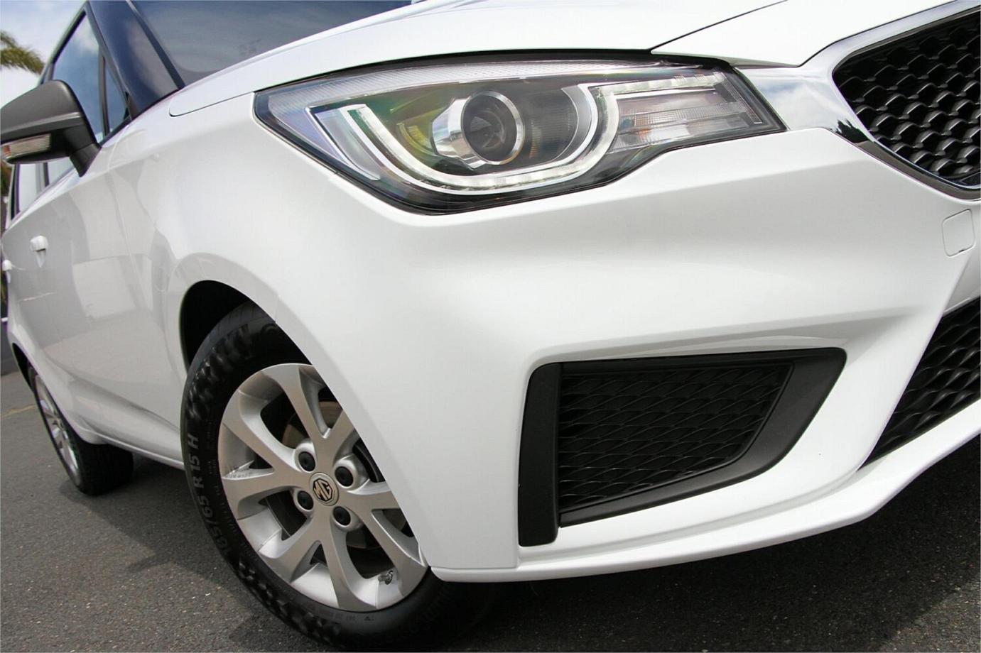 2021 Mg Mg3 Core (nav)-12