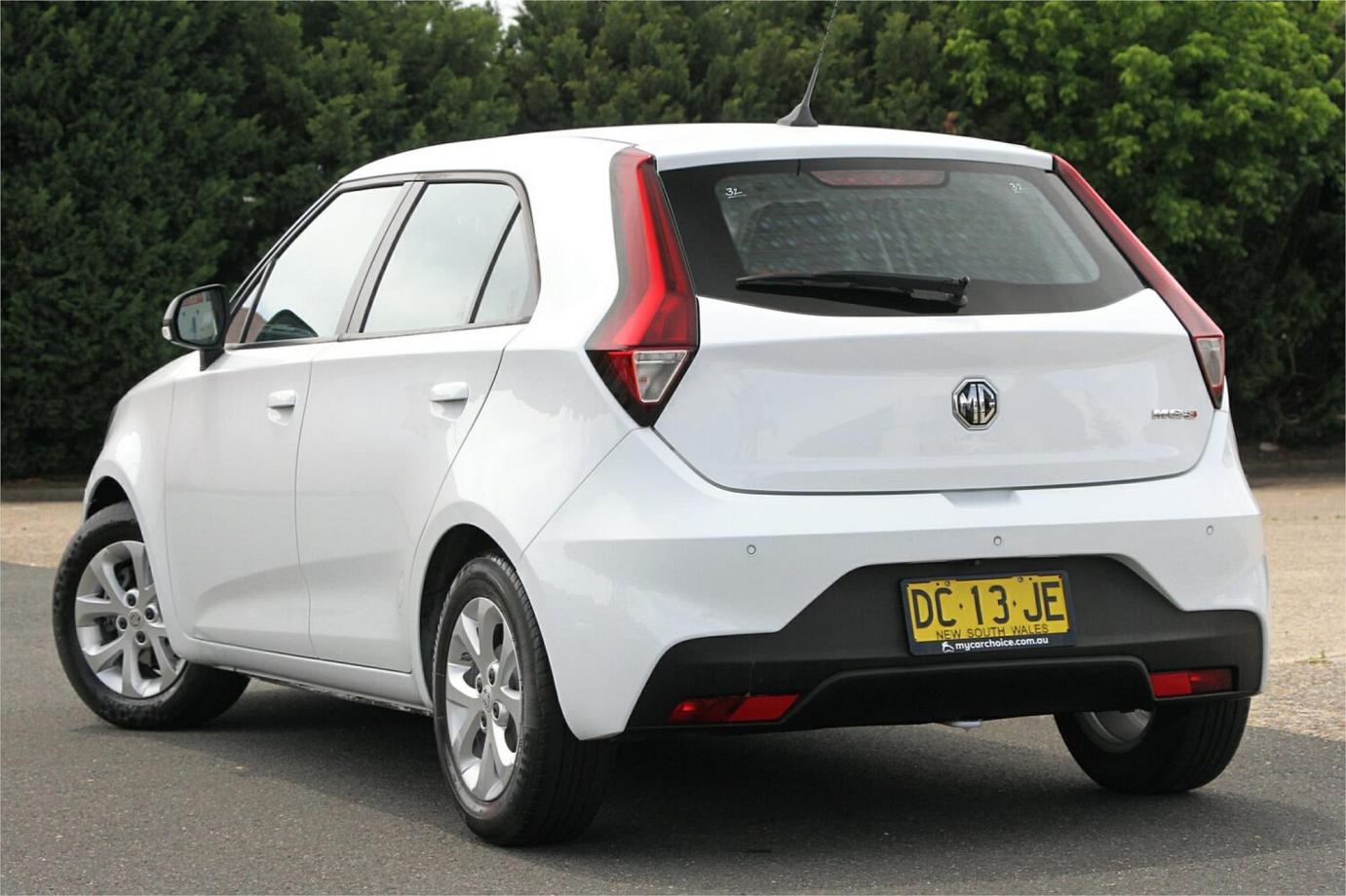 2021 Mg Mg3 Core (nav)-18