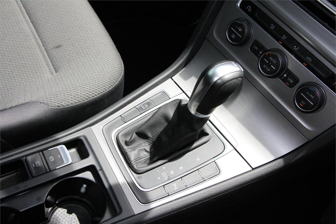 2014 Volkswagen Golf 90tsi Comfortline-7 2014 Volkswagen Golf 90tsi Comfortline-7