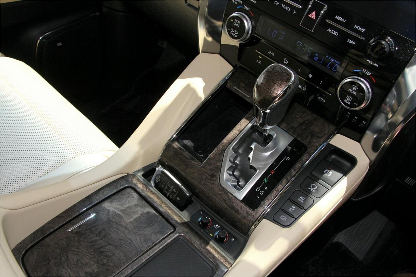 2021 Toyota Alphard Executive Lounge (hybrid)-13 2021 Toyota Alphard Executive Lounge (hybrid)-13