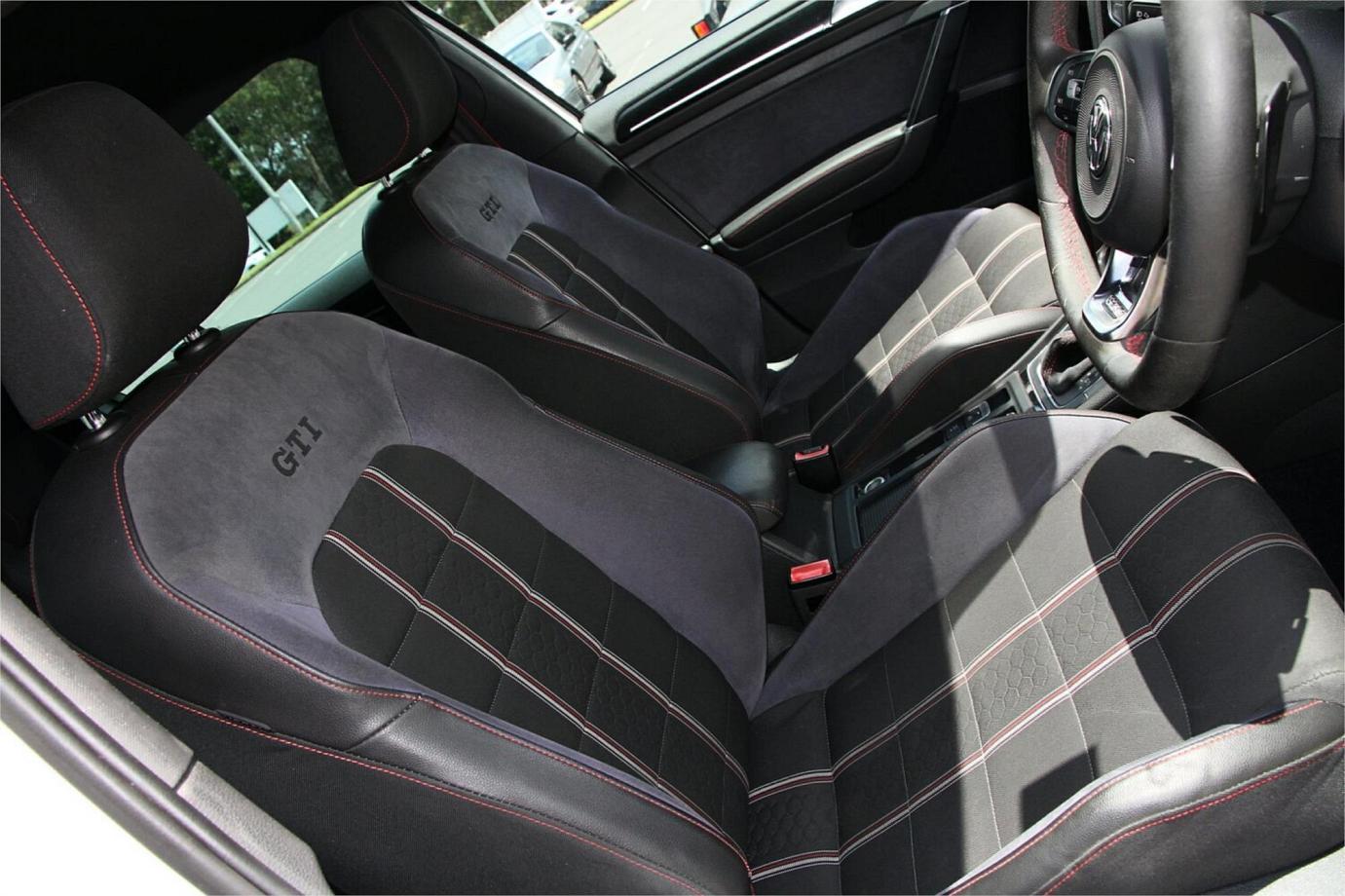 2016 Volkswagen Golf Gti 40 Years-2