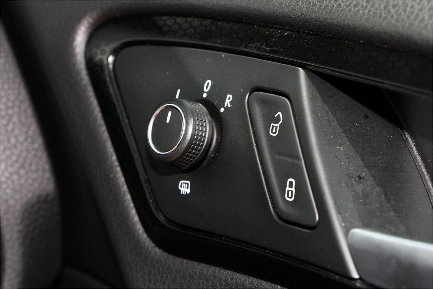 2016 Volkswagen Golf Gti 40 Years-11