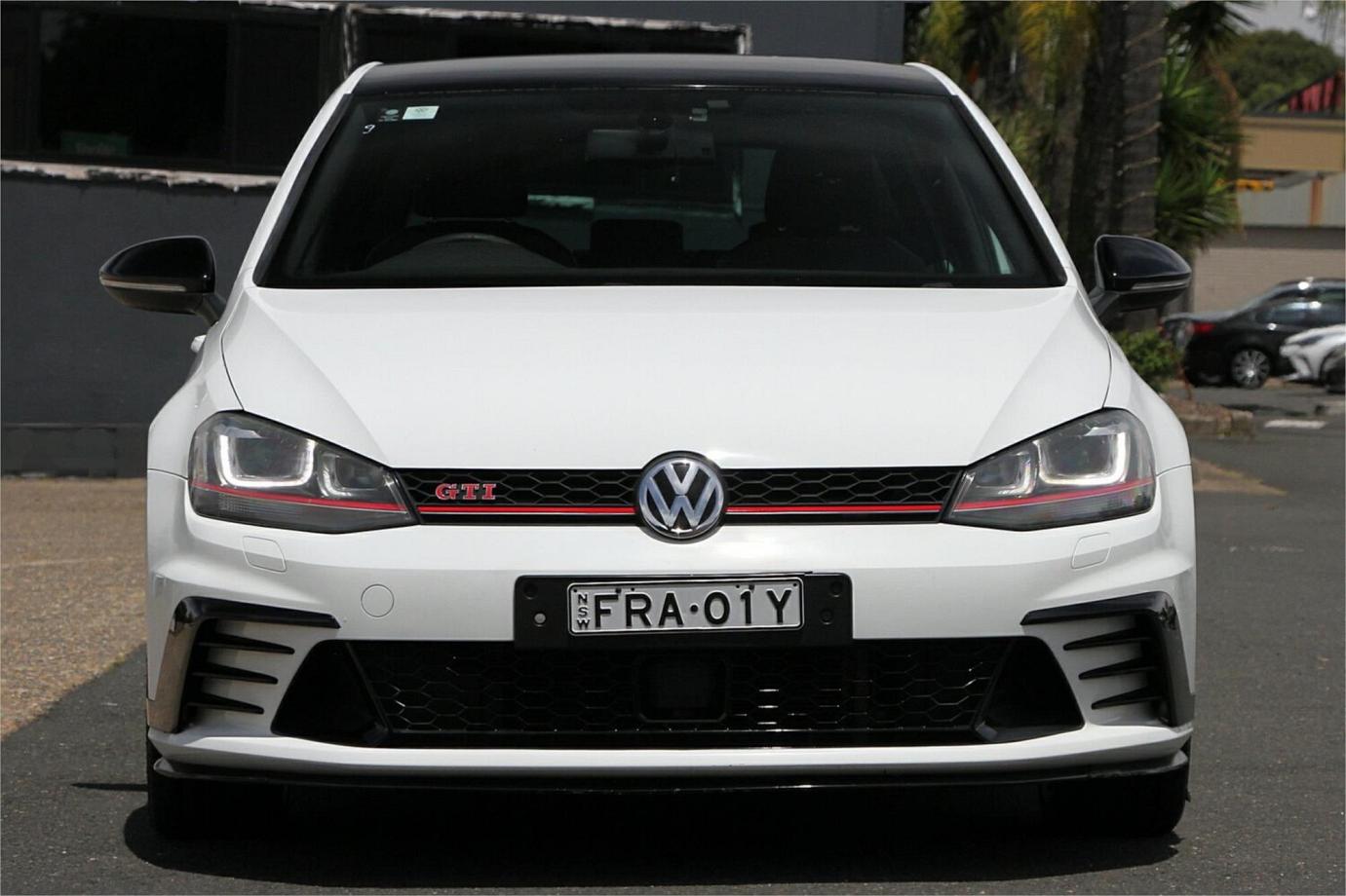 2016 Volkswagen Golf Gti 40 Years-14
