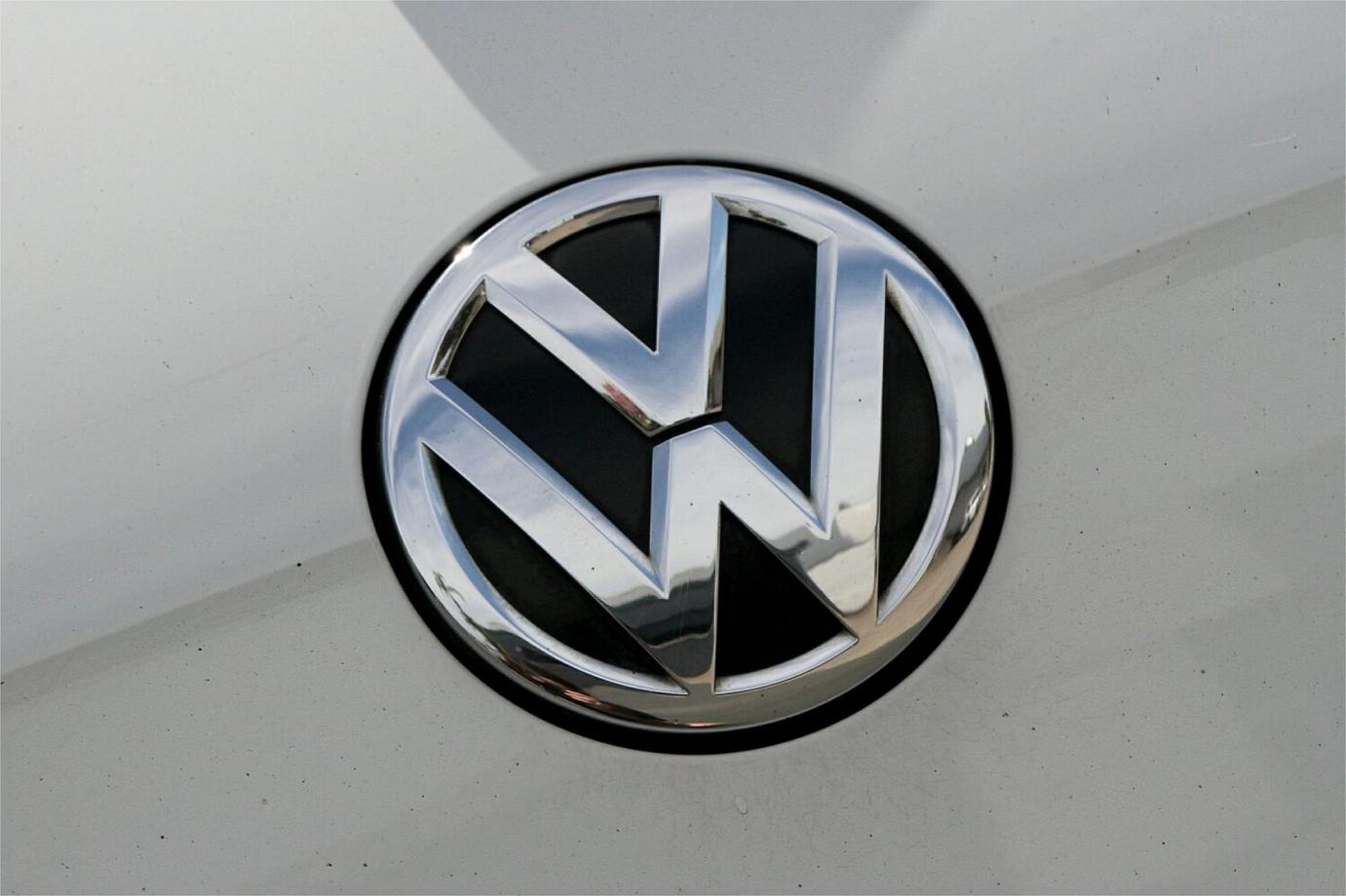 2016 Volkswagen Golf Gti 40 Years-18