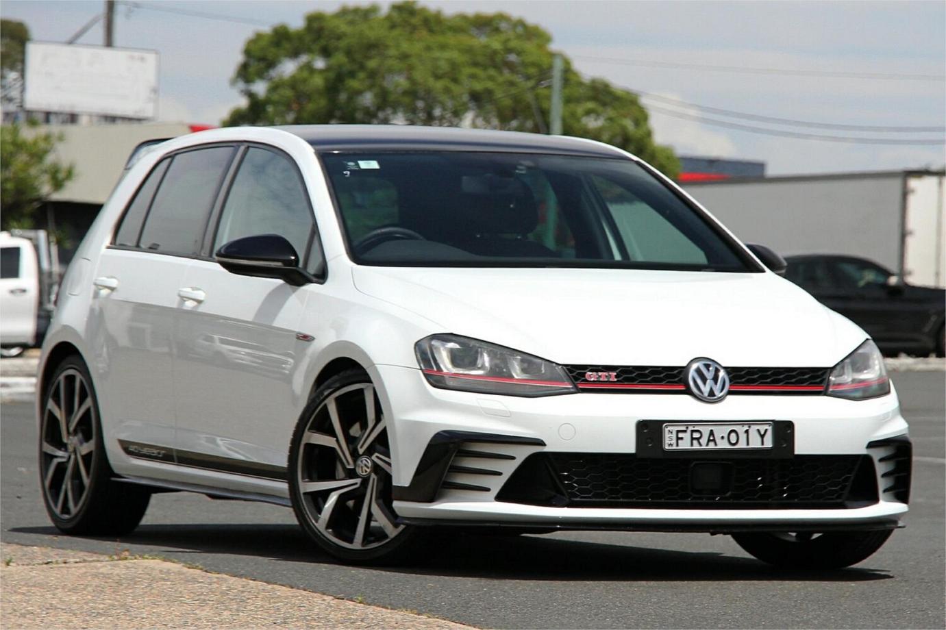 2016 Volkswagen Golf Gti 40 Years-8