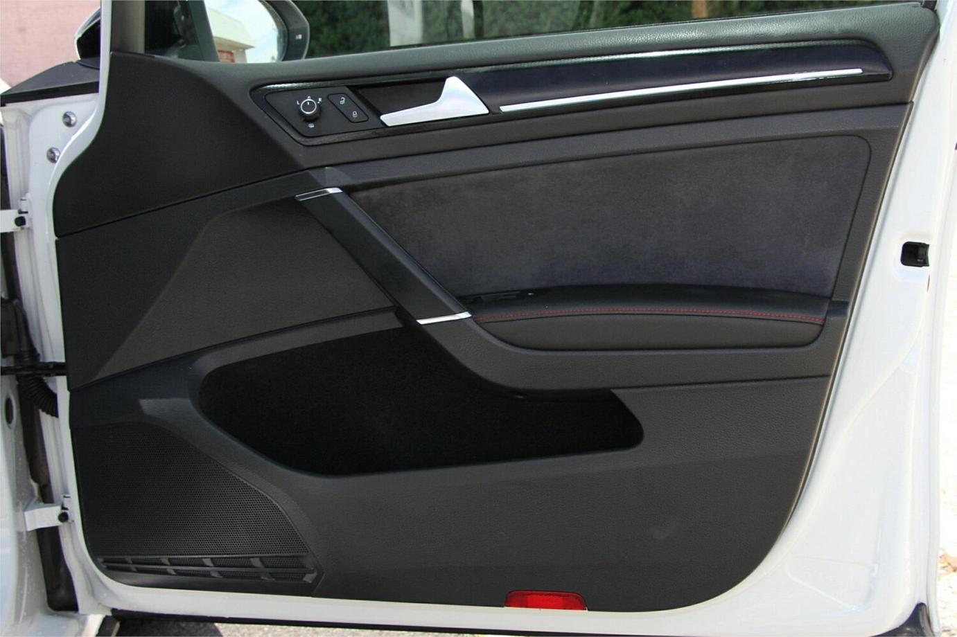 2016 Volkswagen Golf Gti 40 Years-21