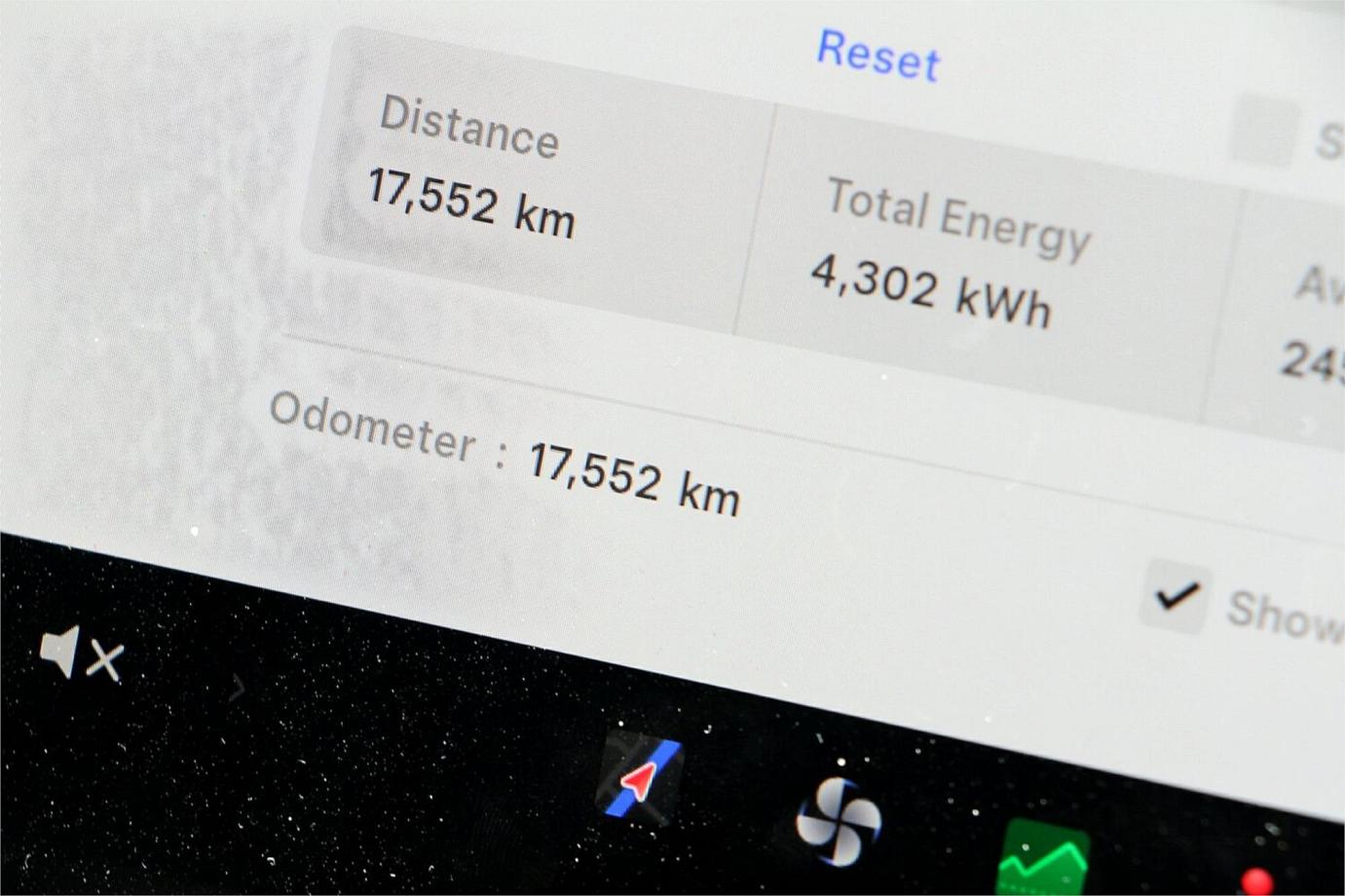 2022 Tesla Model 3 Long Range-4