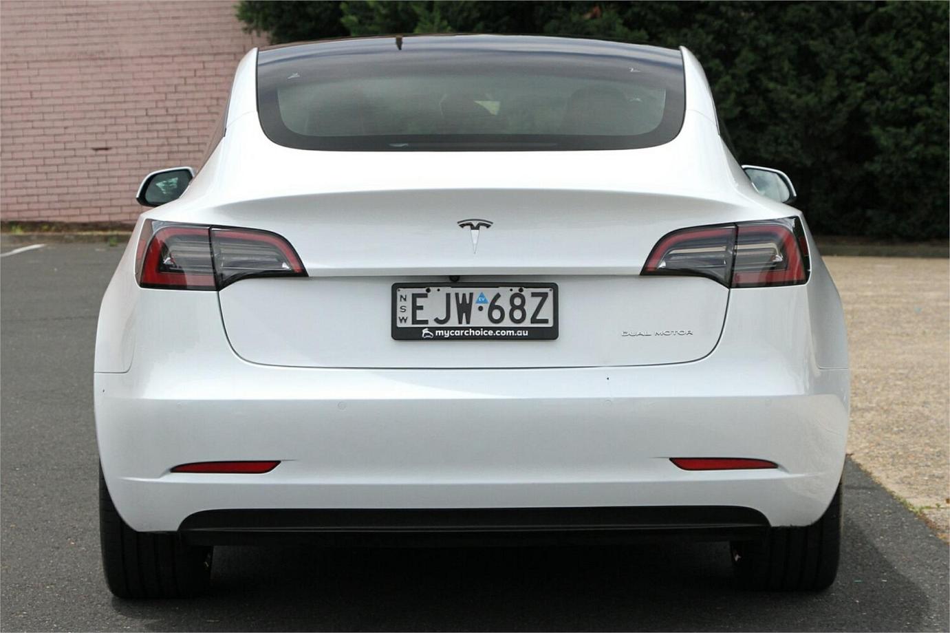 2022 Tesla Model 3 Long Range-15