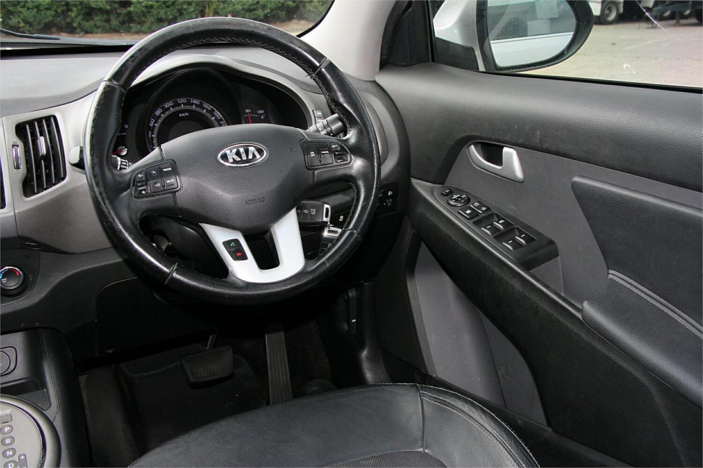 2014 Kia Sportage Si Premium-24