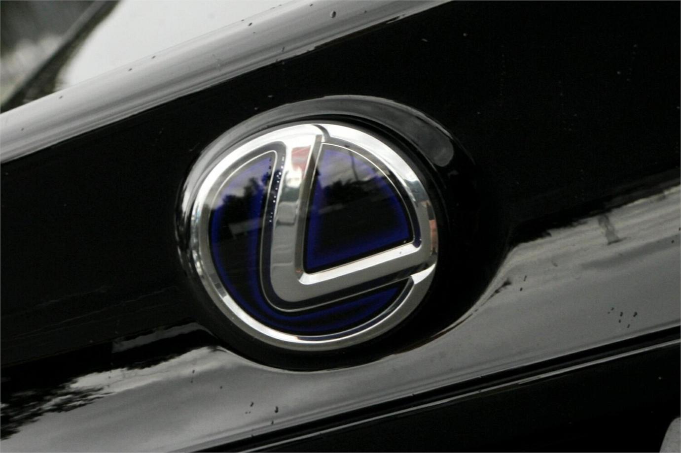 2019 Lexus Rc300h F Sport (hybrid)-20 2019 Lexus Rc300h F Sport (hybrid)-20