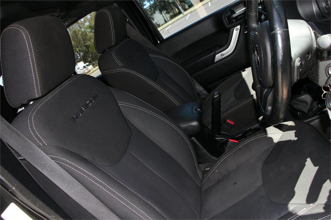 2013 Jeep Wrangler Unlimited Rubicon-2 2013 Jeep Wrangler Unlimited Rubicon-2