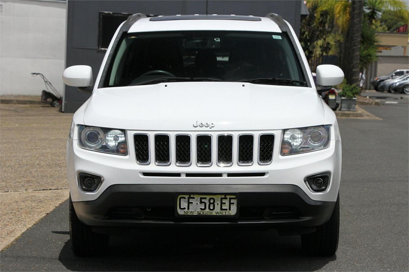 2015 Jeep Compass North-14