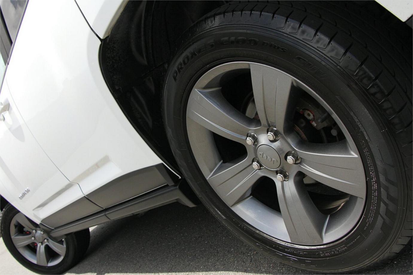 2015 Jeep Compass North-20