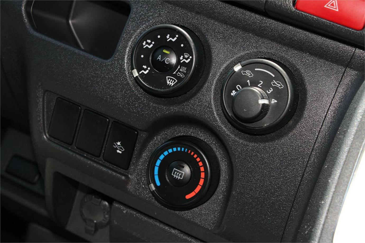 2019 Toyota Hiace Dx (camper Kit)-11