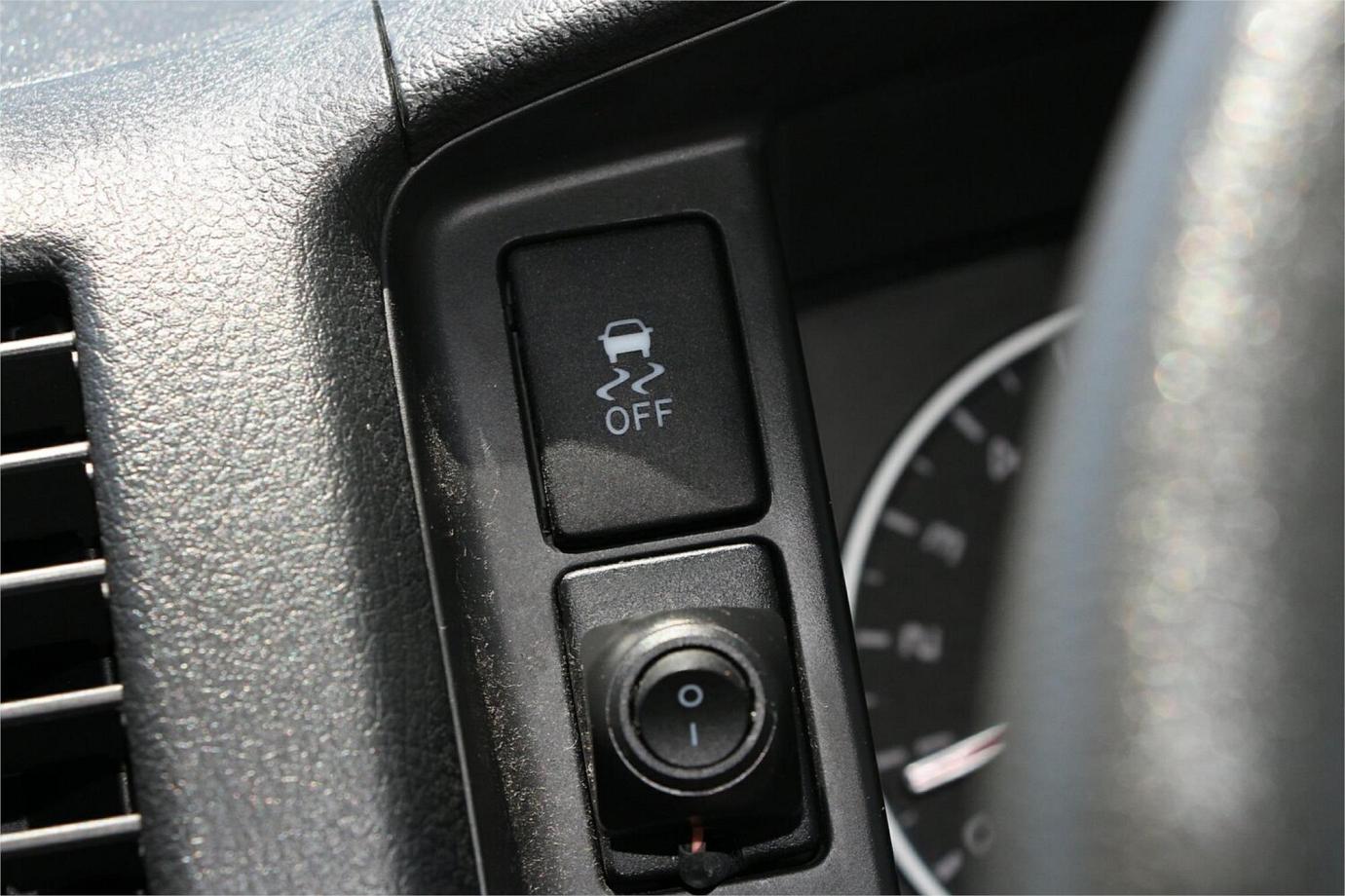 2019 Toyota Hiace Dx (camper Kit)-14