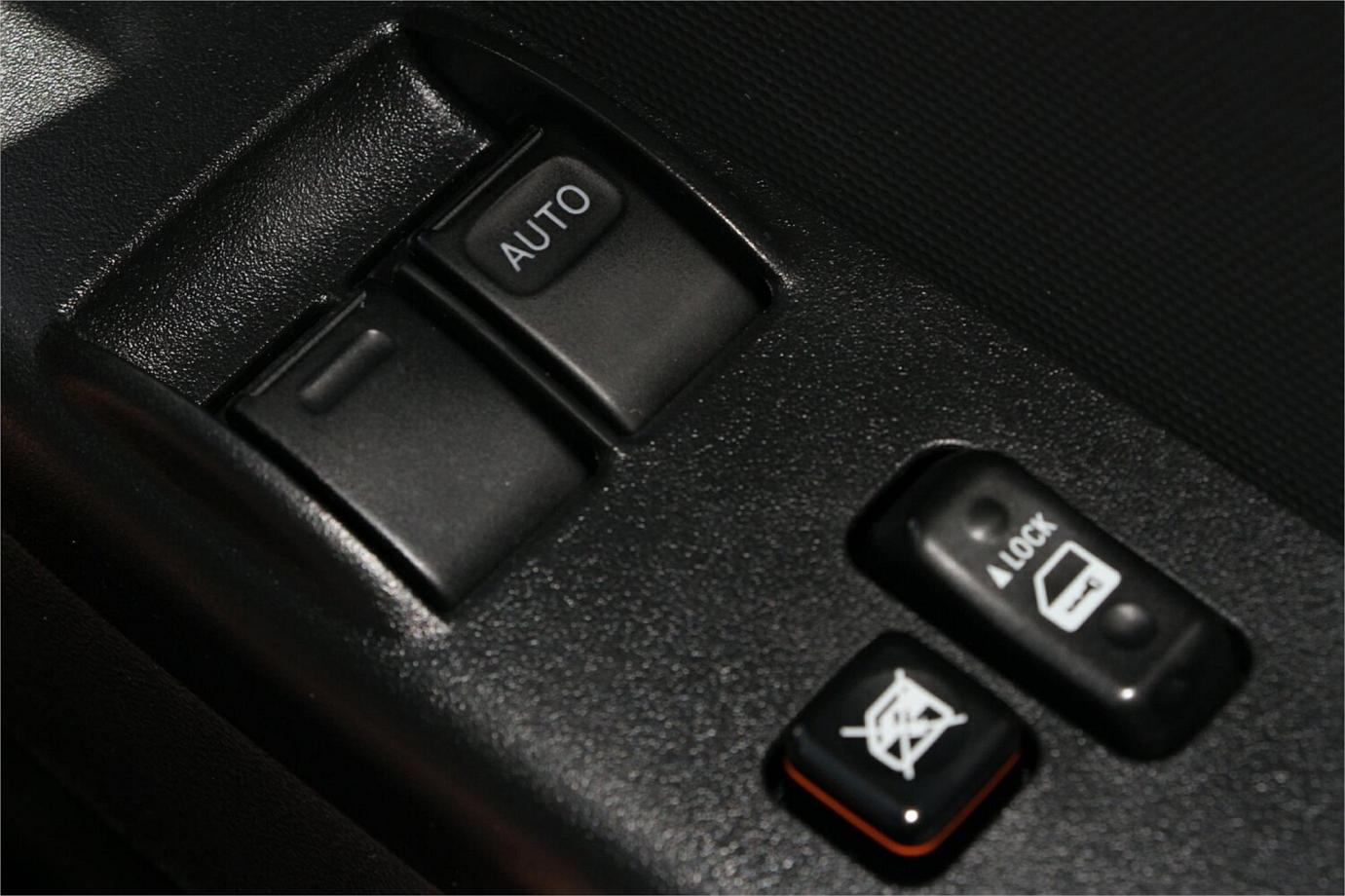 2018 Toyota Hiace Dx Gl (camper Kit)-11