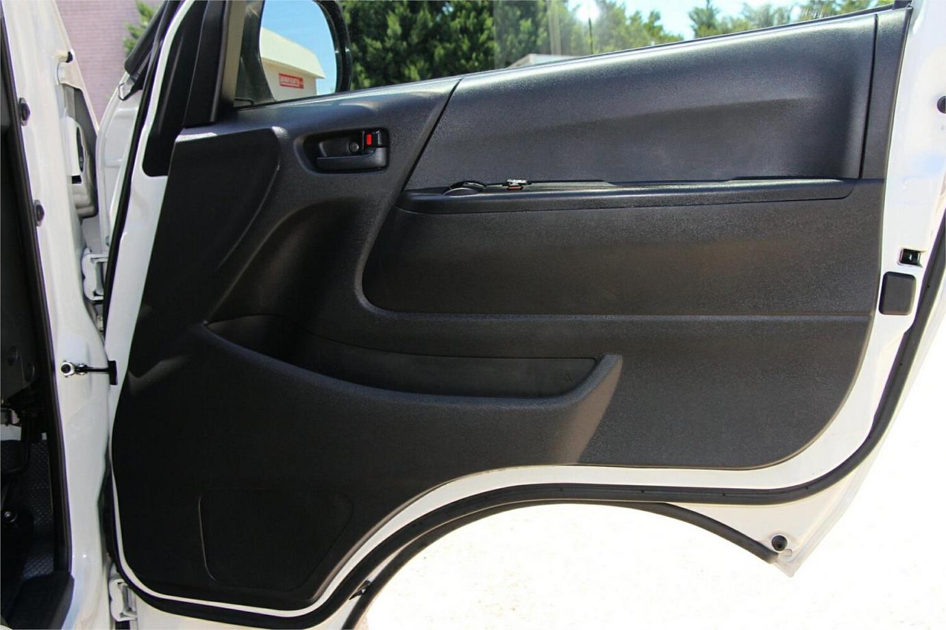 2018 Toyota Hiace Dx Gl (camper Kit)-25