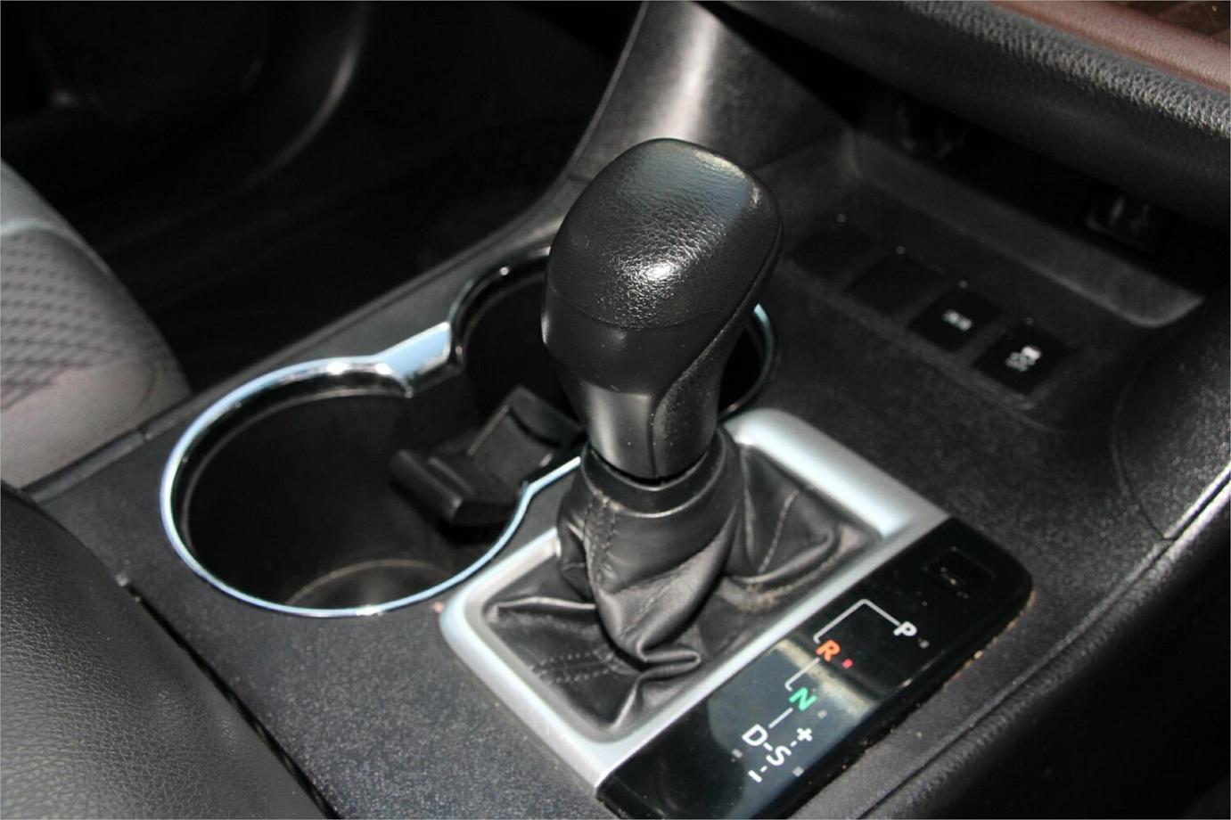 2014 Toyota Kluger Gx-6