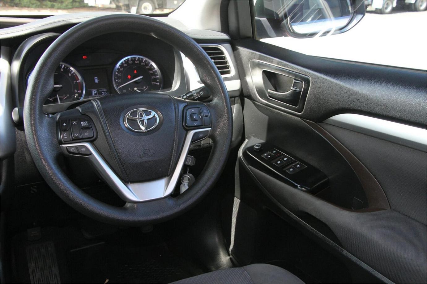 2014 Toyota Kluger Gx-24