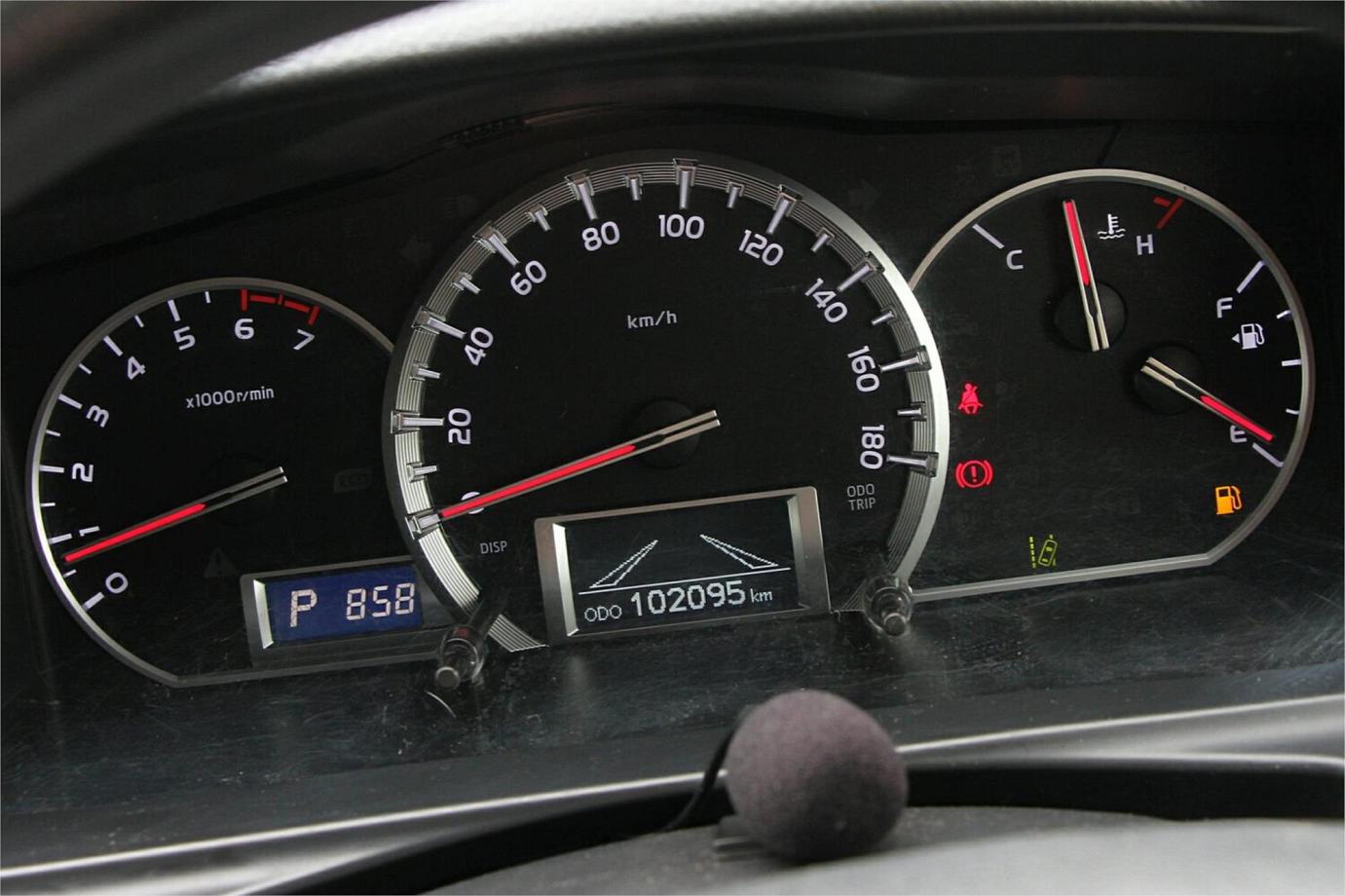 2019 Toyota Hiace Dx Gl Package (camper Kit)-5