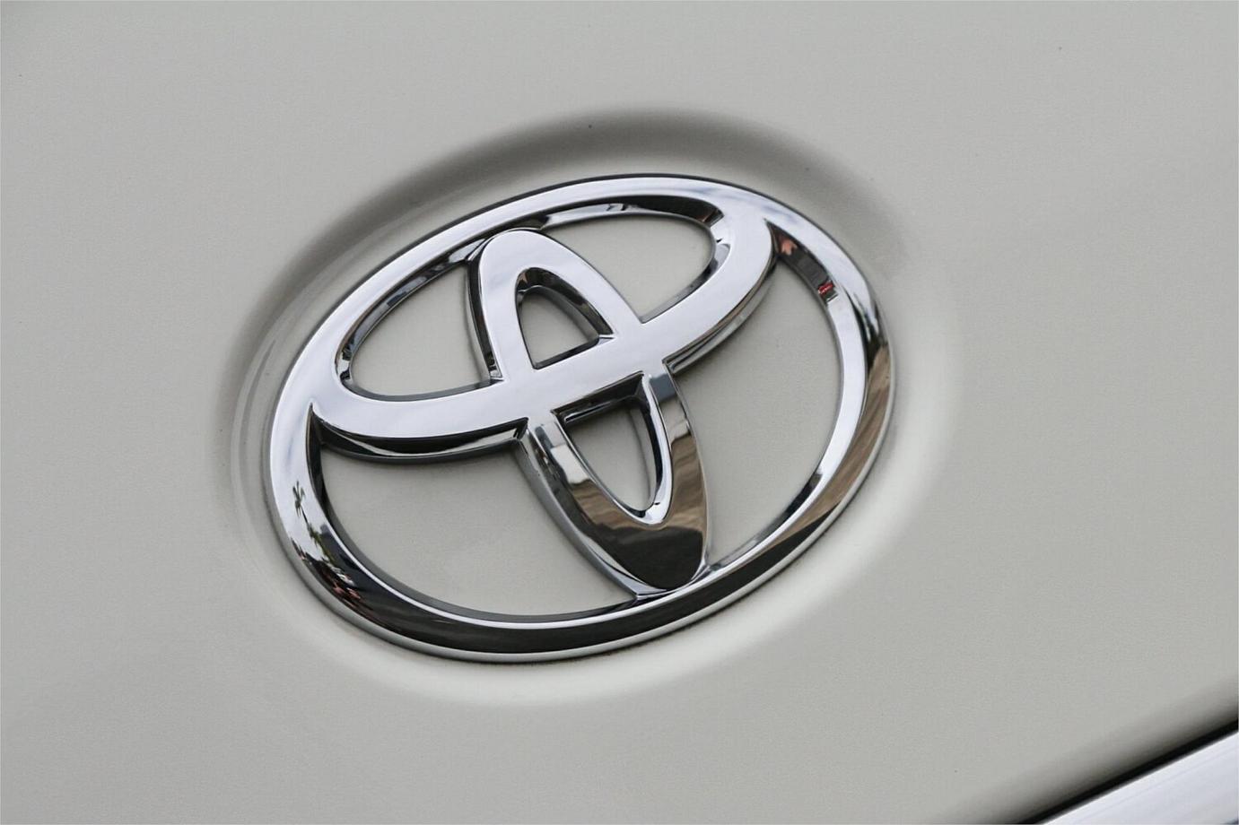 2019 Toyota Hiace Dx Gl Package (camper Kit)-20