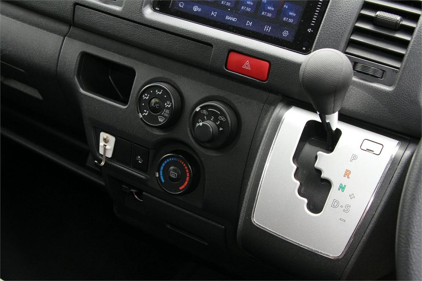 2019 Toyota Hiace Dx Gl Package (camper Kit)-13 2019 Toyota Hiace Dx Gl Package (camper Kit)-13