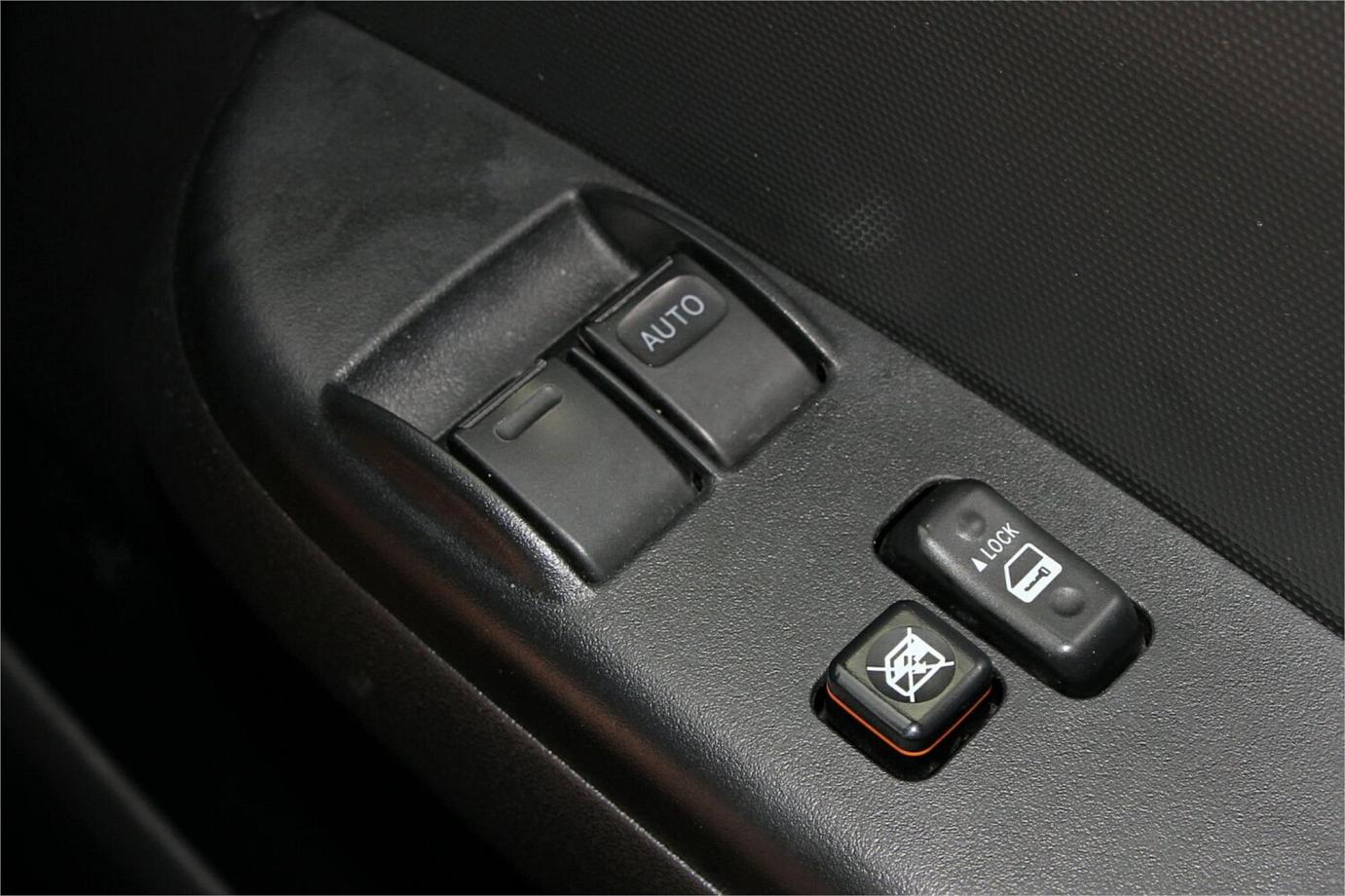 2019 Toyota Hiace Dx Gl Package (camper Kit)-16 2019 Toyota Hiace Dx Gl Package (camper Kit)-16