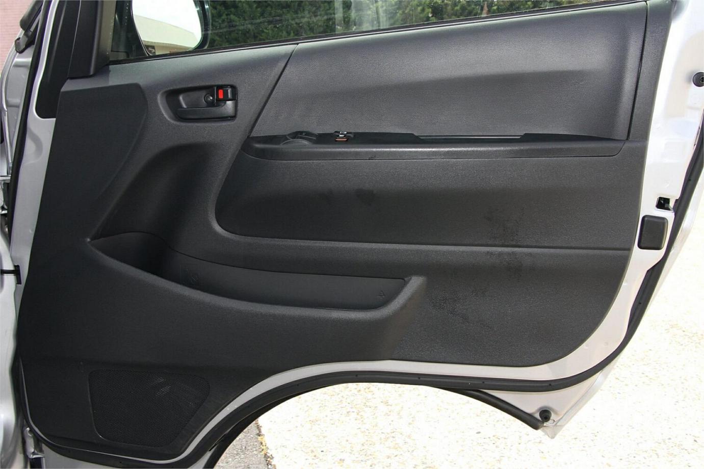 2019 Toyota Hiace Dx Gl Package (camper Kit)-28 2019 Toyota Hiace Dx Gl Package (camper Kit)-28