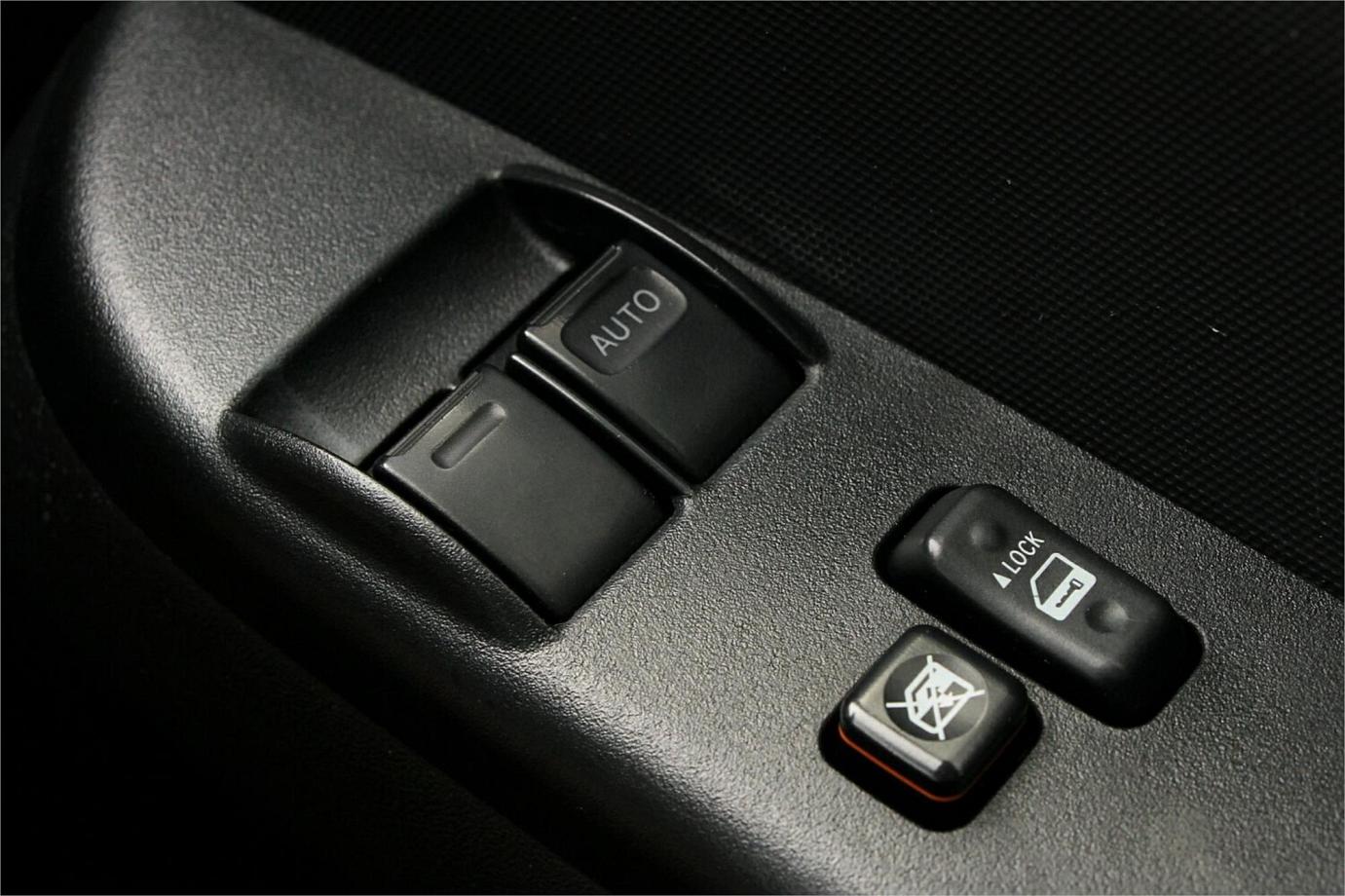 2018 Toyota Hiace Dx (camper Kit)-13