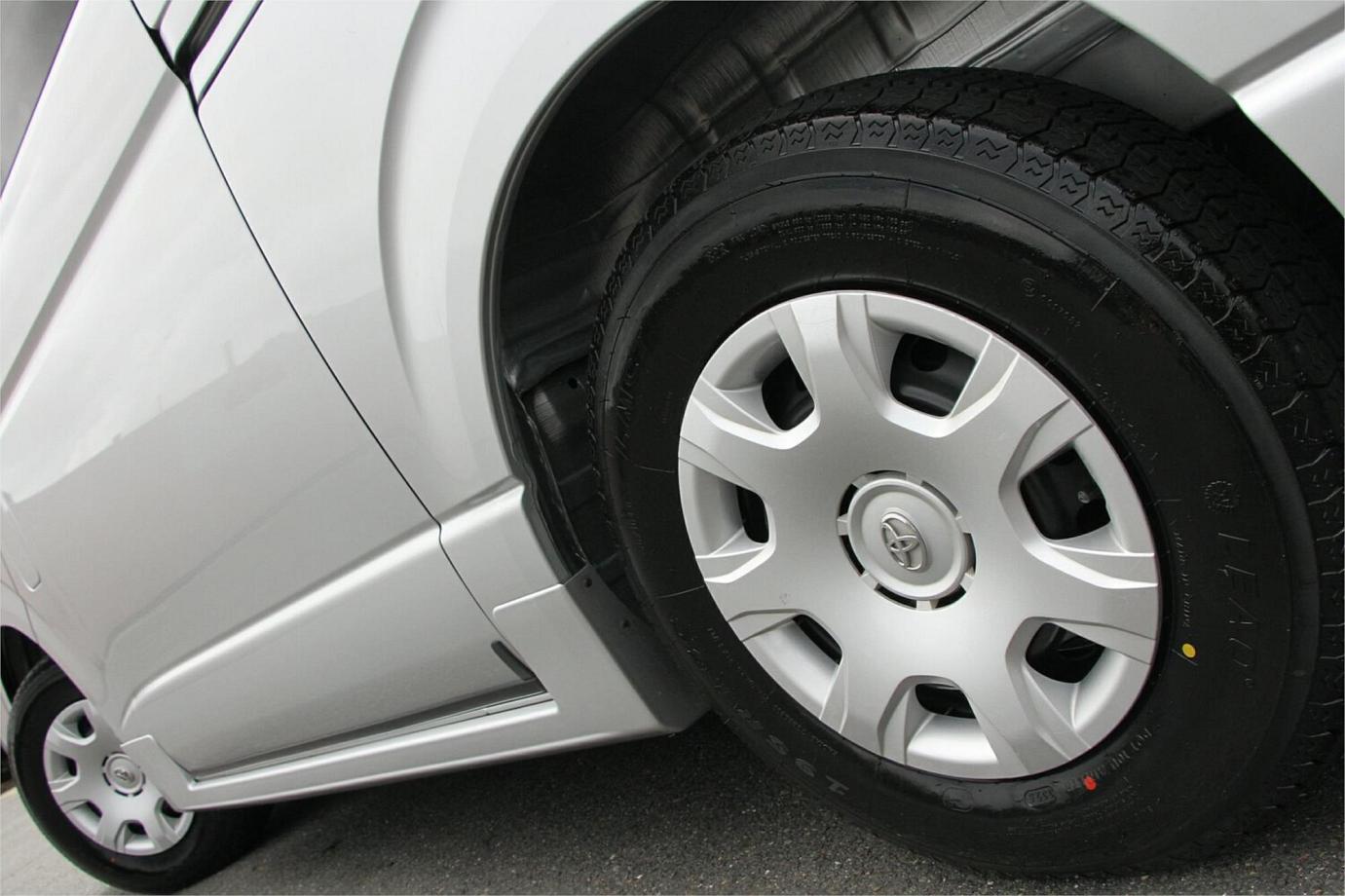 2018 Toyota Hiace Dx (camper Kit)-25