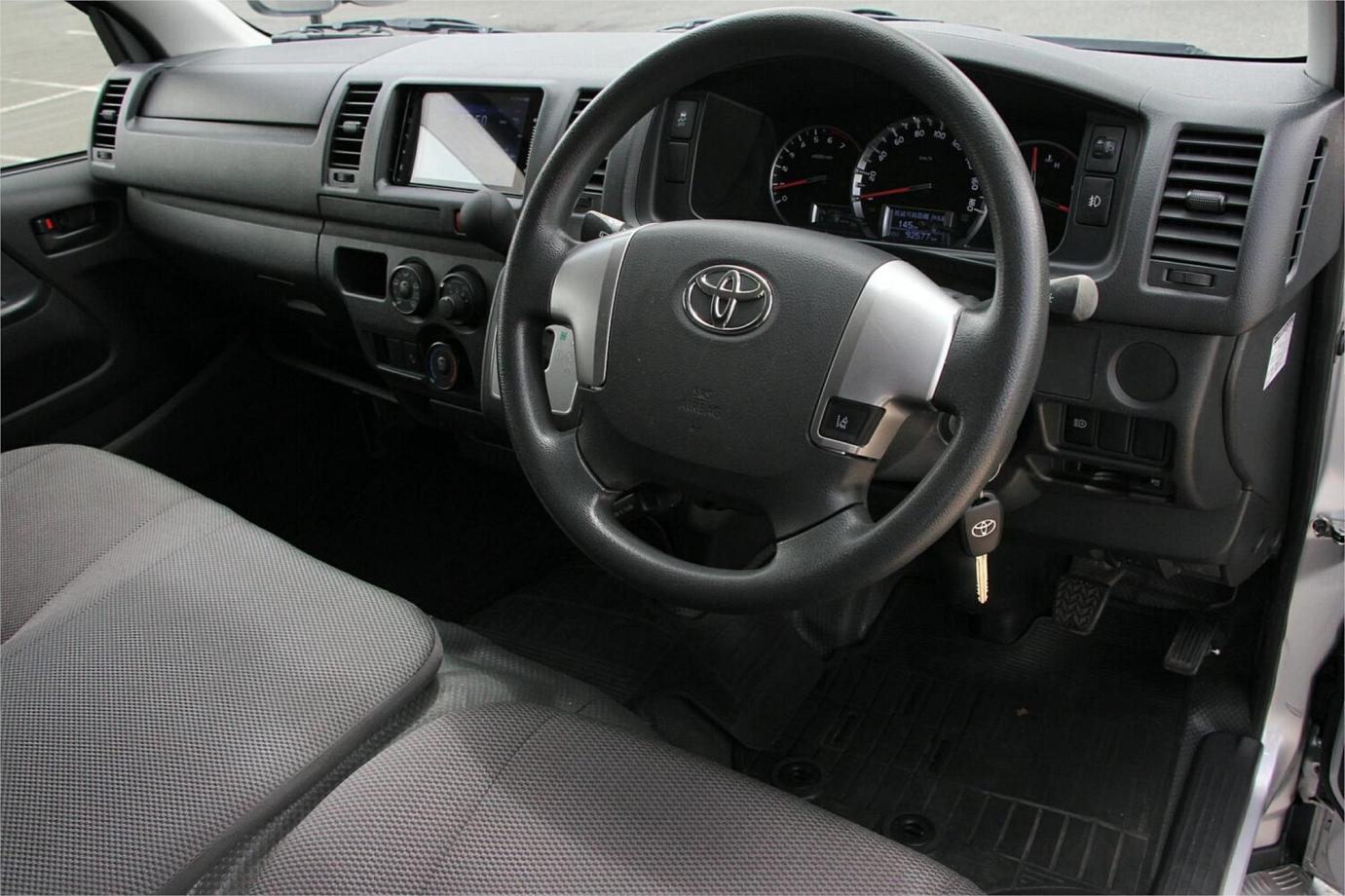 2018 Toyota Hiace Dx (camper Kit)-27