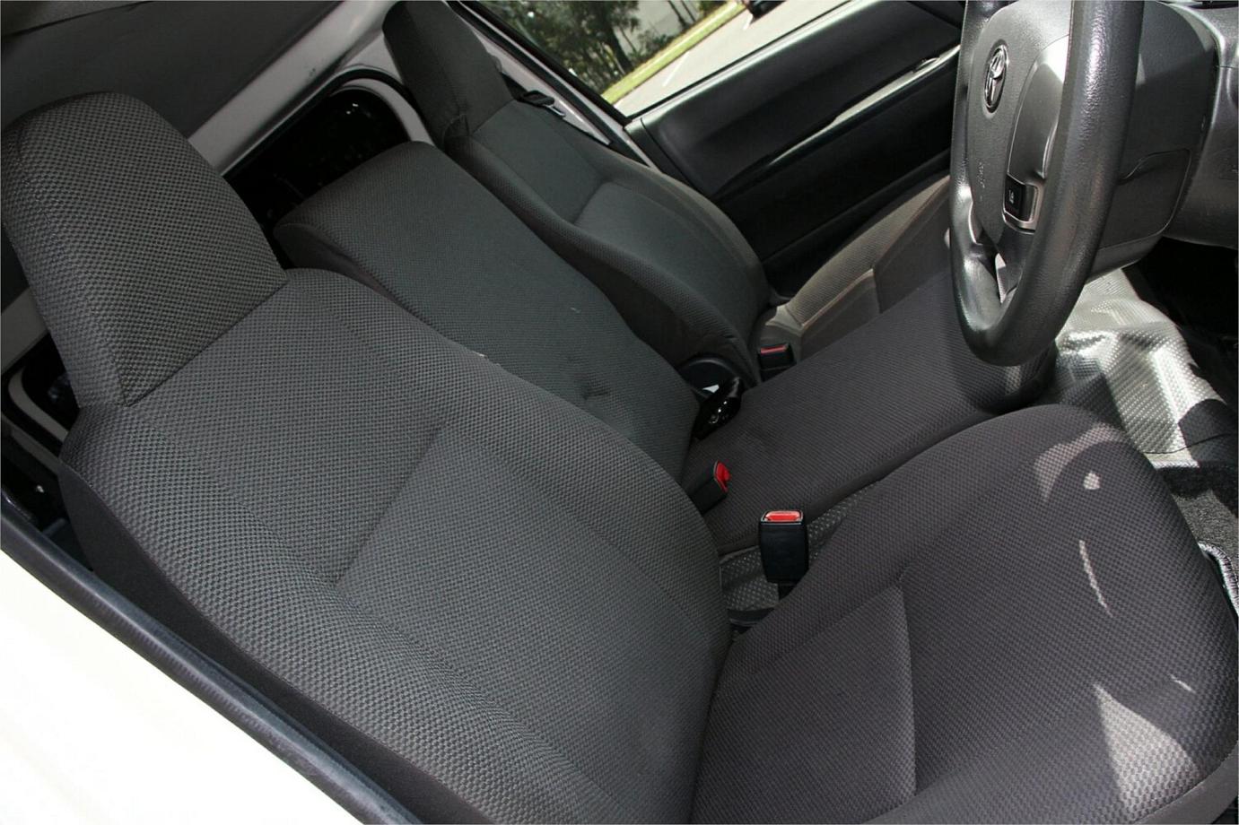 2018 Toyota Hiace Dx (camper Kit)-1