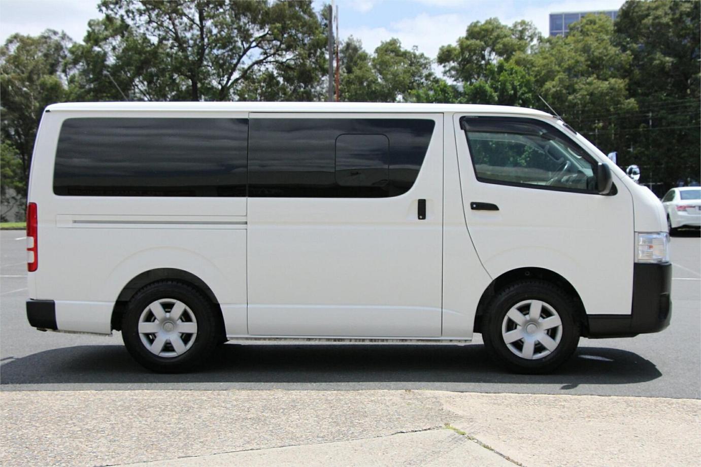 2018 Toyota Hiace Dx (camper Kit)-3