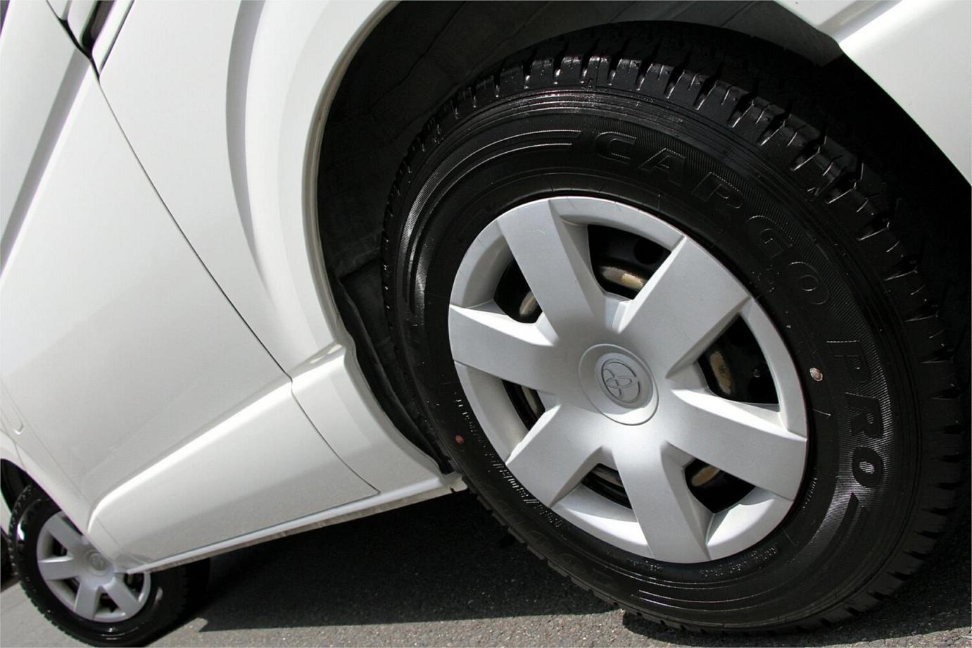 2018 Toyota Hiace Dx (camper Kit)-11