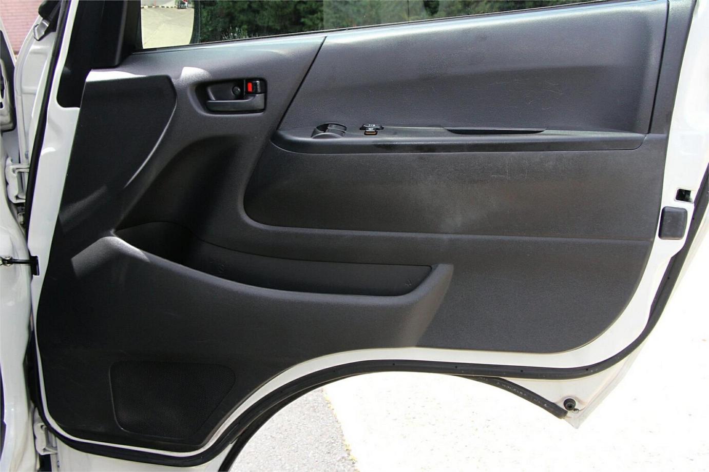 2018 Toyota Hiace Dx (camper Kit)-17