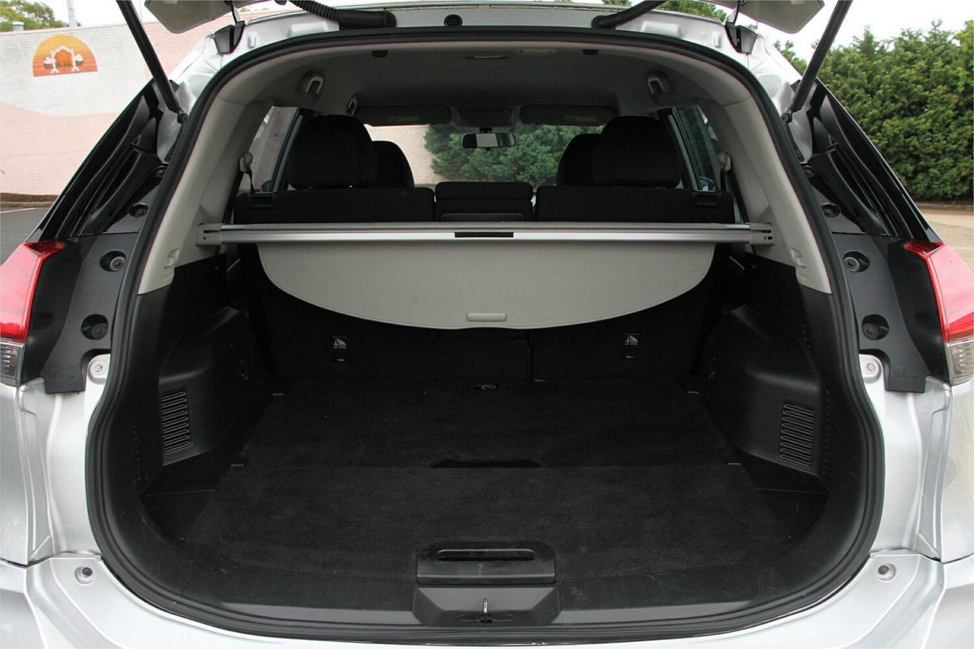 2017 Nissan X-trail St-16