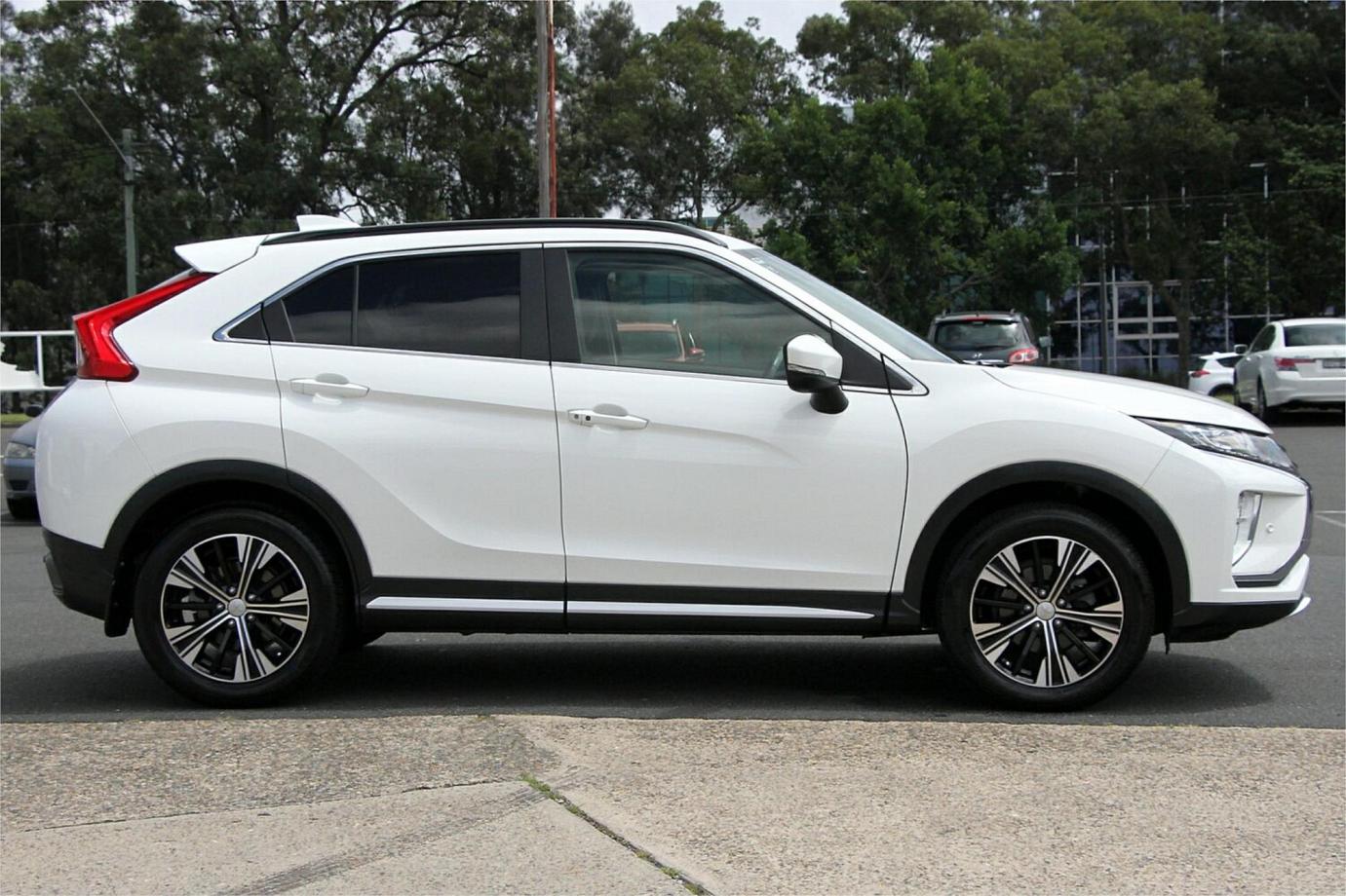 2018 Mitsubishi Eclipse Cross Ls-13