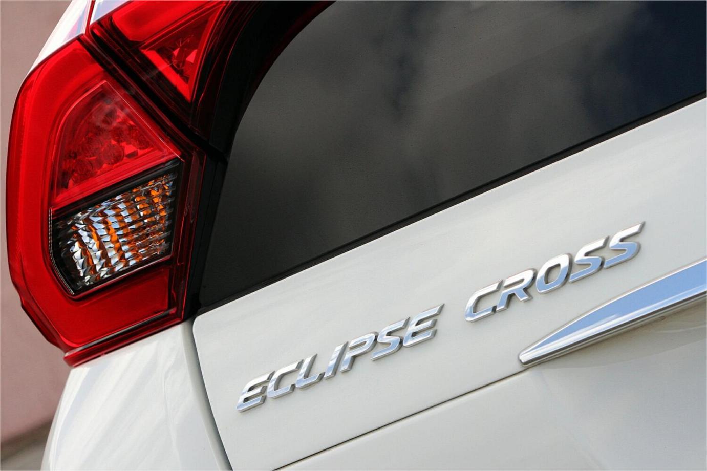 2018 Mitsubishi Eclipse Cross Ls-17