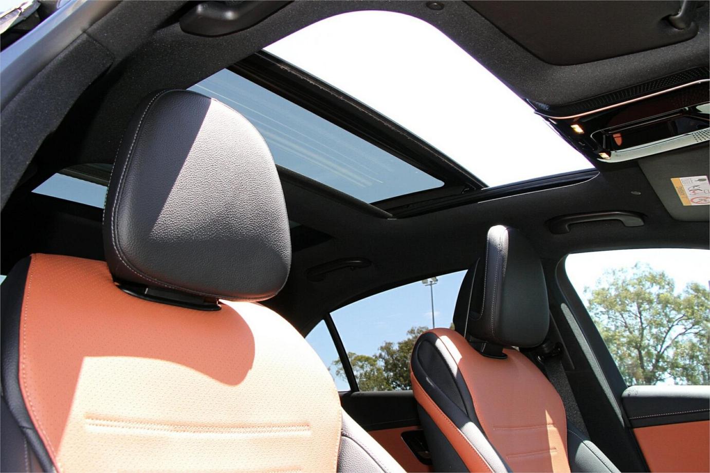 2023 Mercedes-benz C-class C300-2