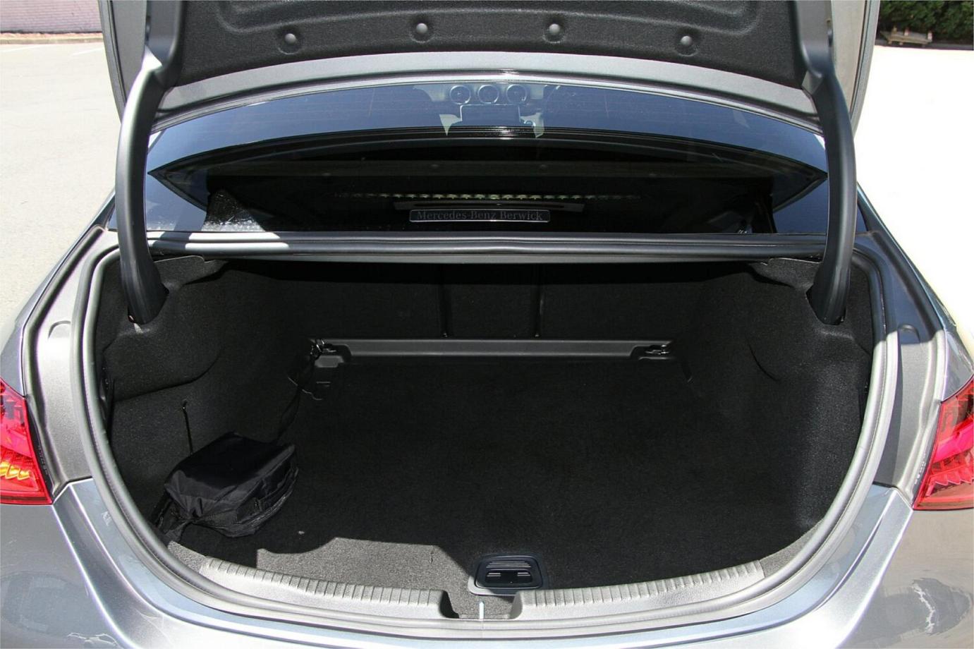 2023 Mercedes-benz C-class C300-11