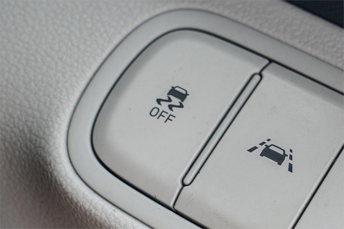 2021 Hyundai Venue Elite-14