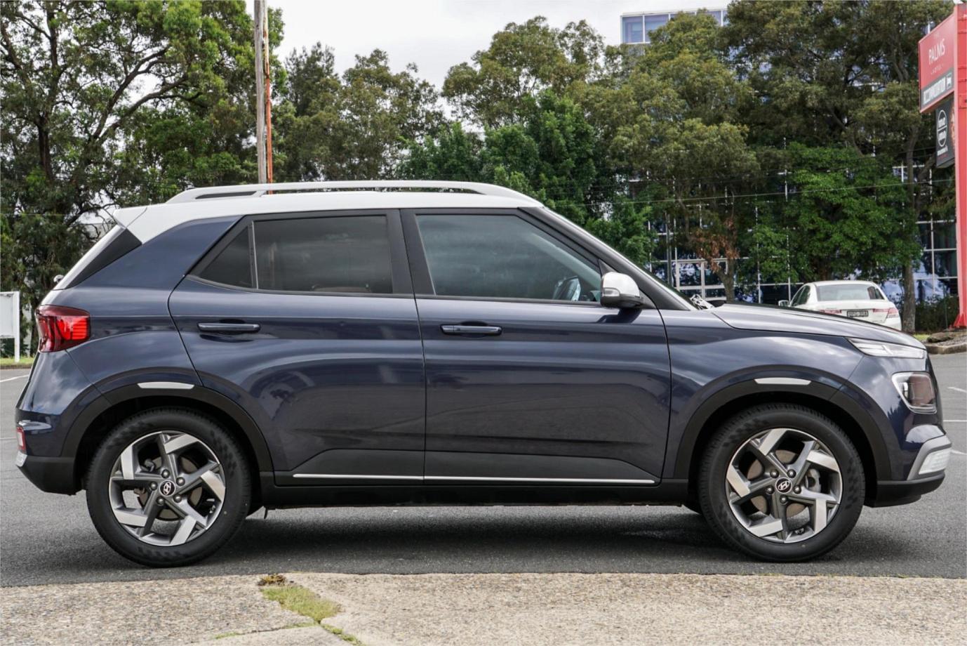 2021 Hyundai Venue Elite-15