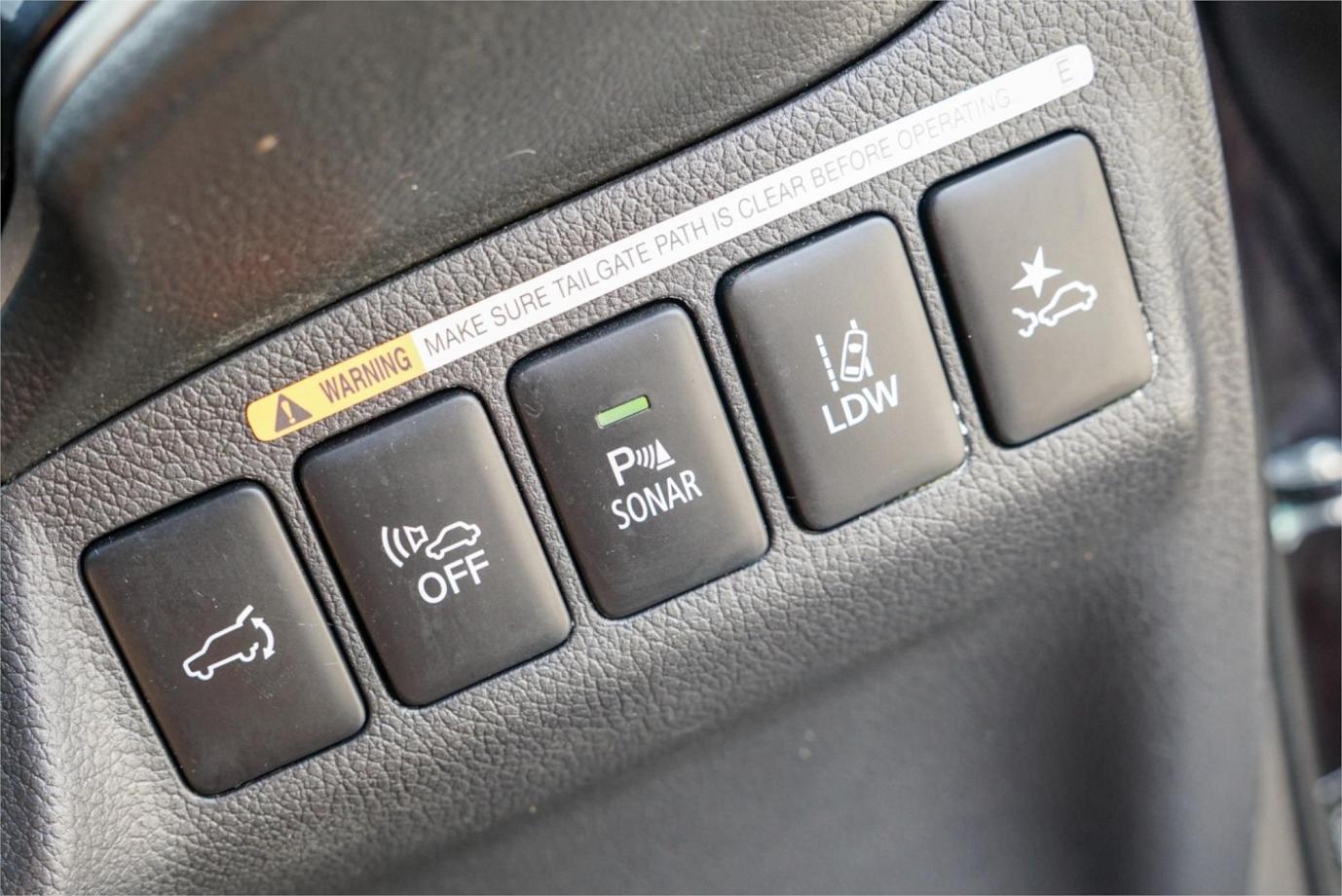 2018 Mitsubishi Outlander Phev Exceed-14