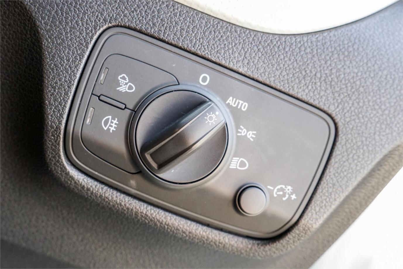 2020 Audi Q2 35 Tfsi Design-16