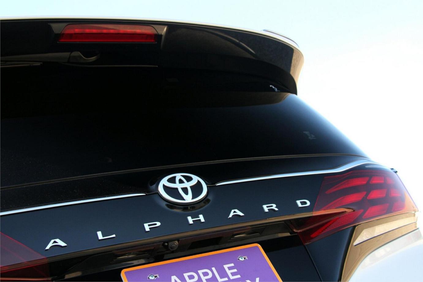 2023 Toyota Alphard Z (hybrid)-24