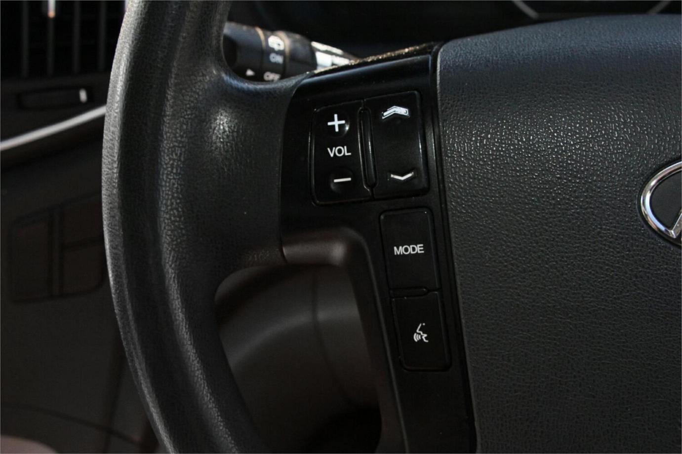 2020 Hyundai Iload-10