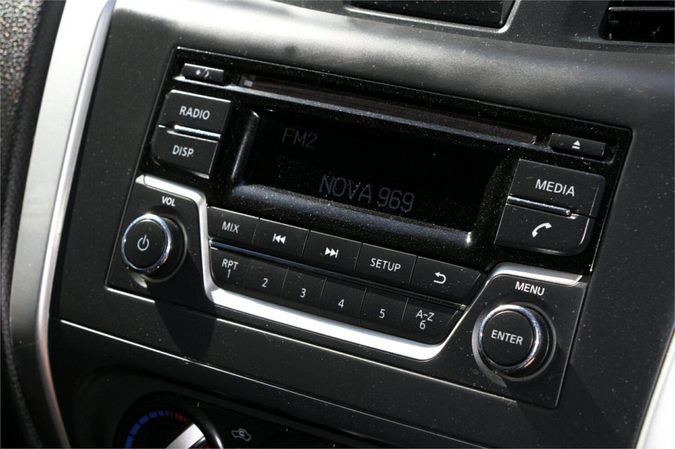 2018 Nissan Navara Rx-16